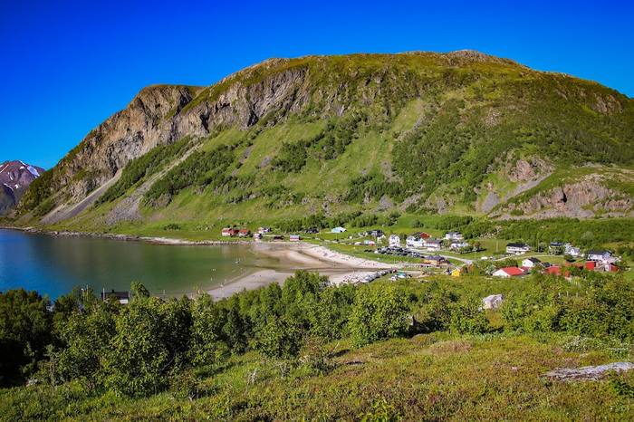 Grøtfjord beach