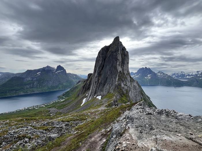 Segla, Senja
